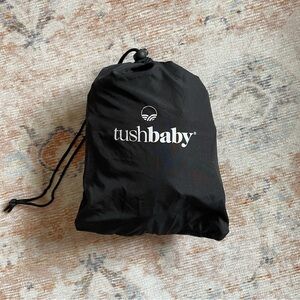 Tushbaby Snug Attachment